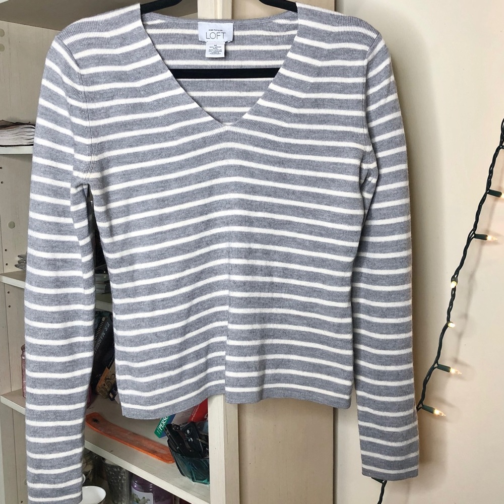 Loft V-Neck Stripped Long-Sleeve Sweater